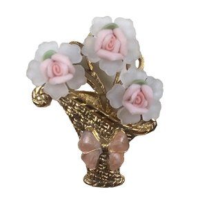 VTG Brooch Pink Porcelain Roses in Gold Tone Basket With Pink Enamel Bow